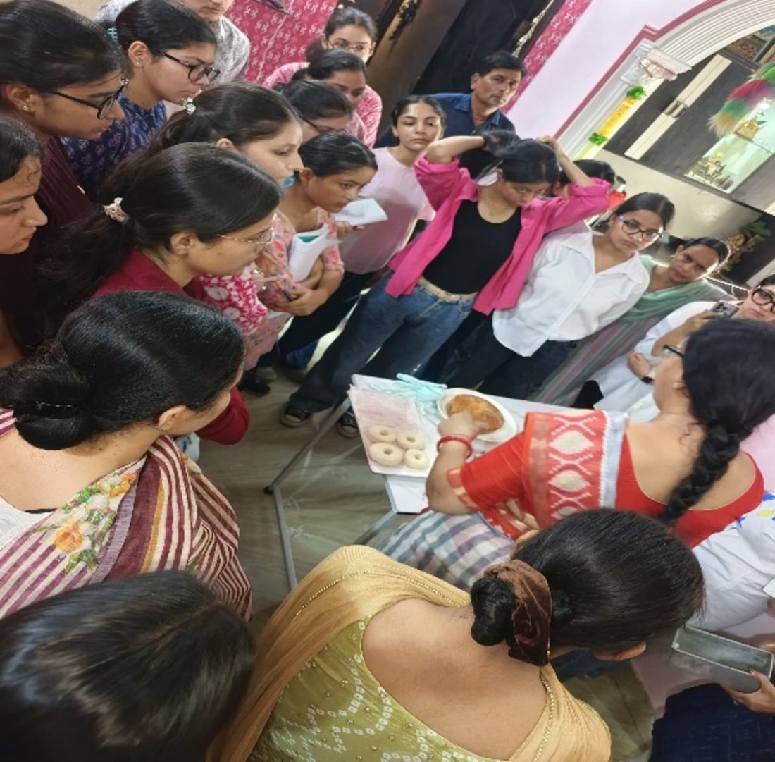 Glimpse of visit to Manu Bakery Classes, Rudrapur