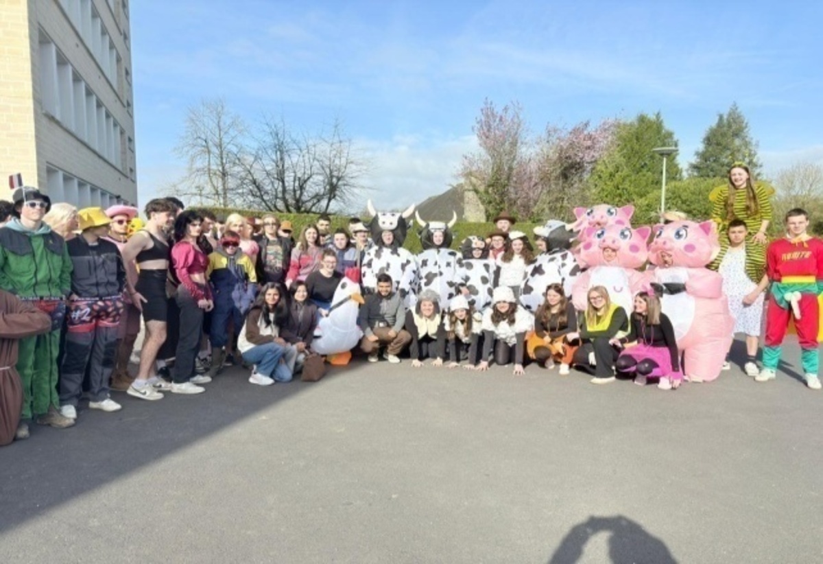DEFIAA 2026 delegation group photo, France